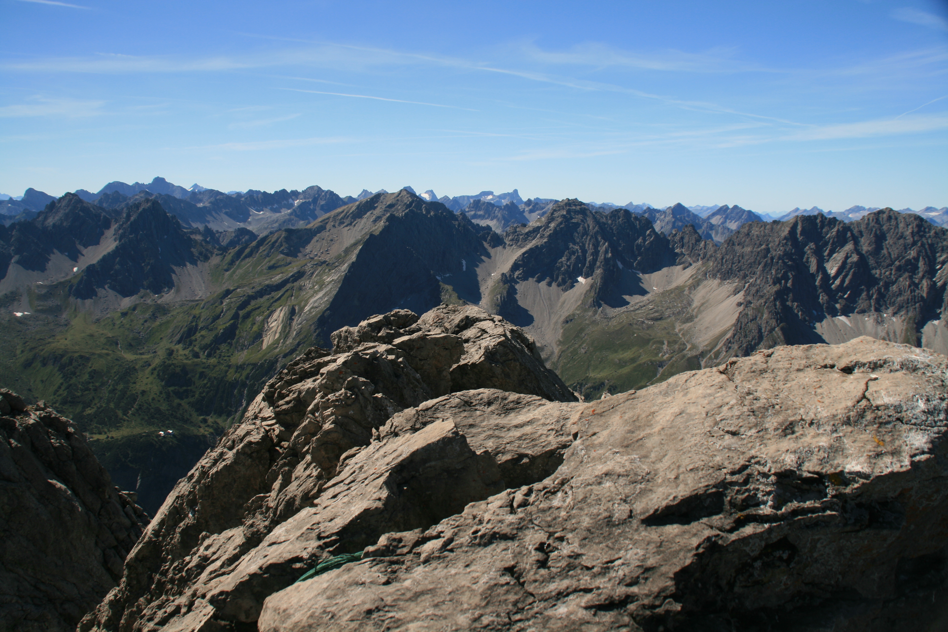 Blick in Richtung Holzgauer Wetterspitze