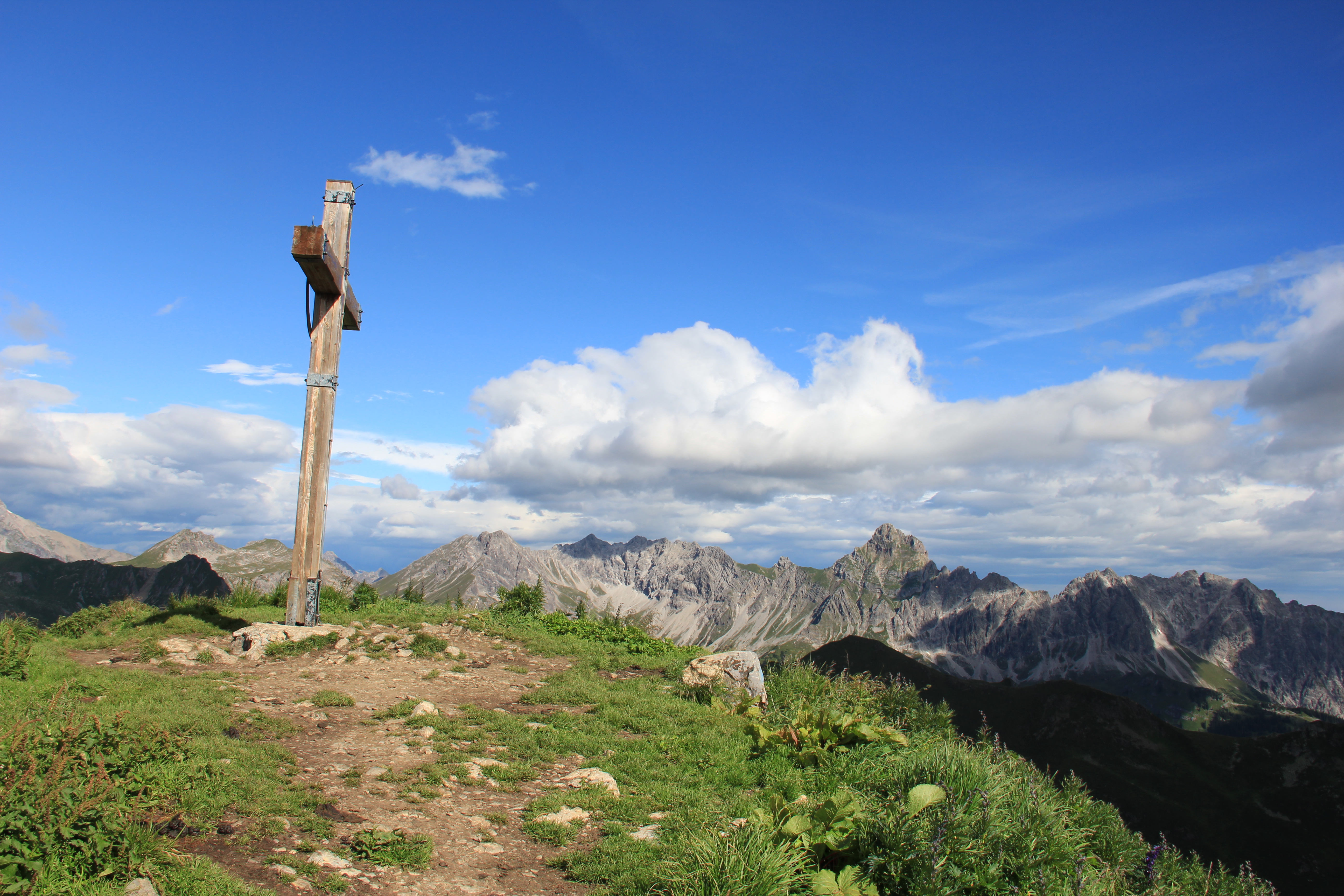 Blick von der Geißspitze zur Zimba