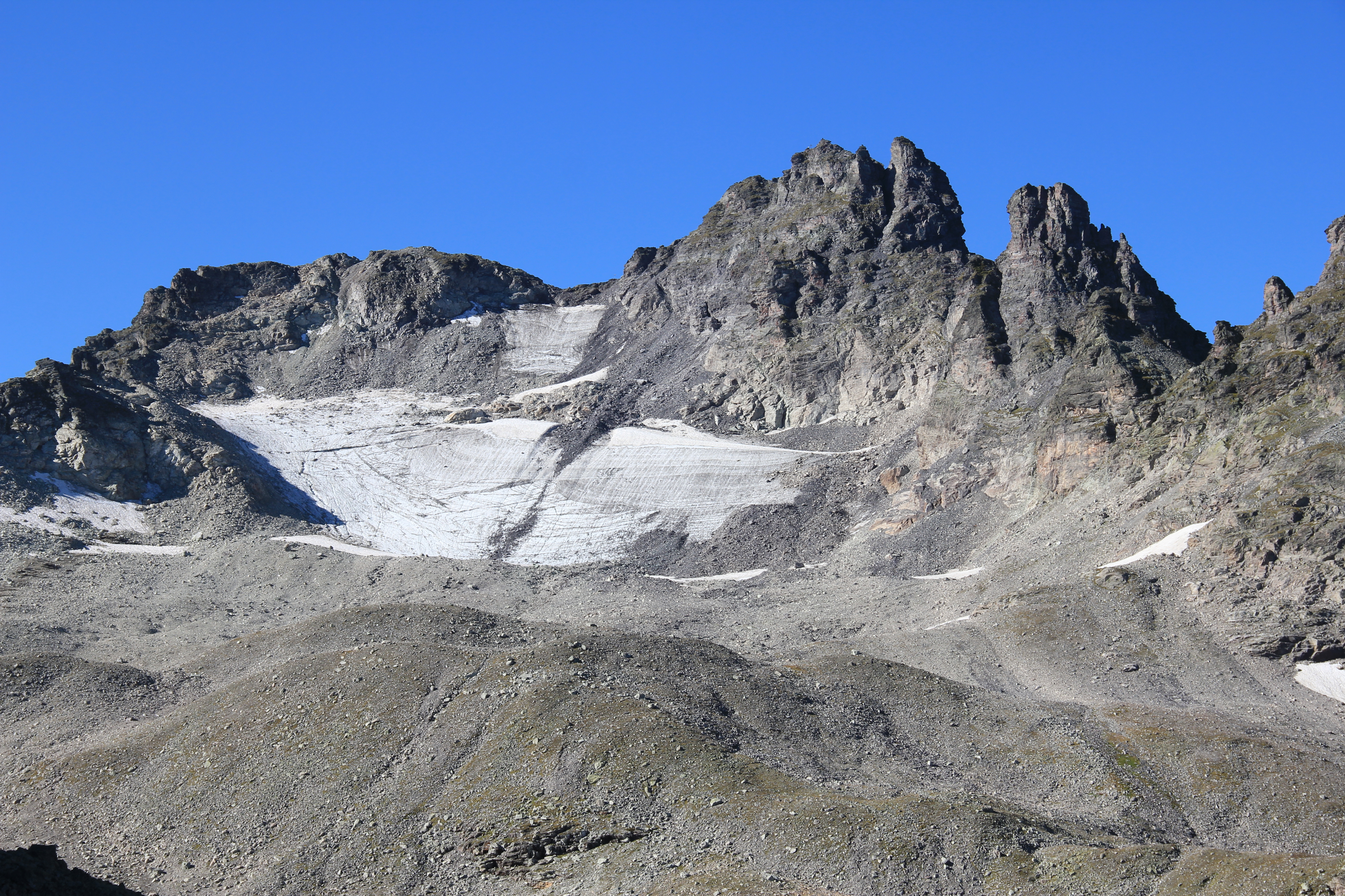 Pizol mit zugehörigem (Ex-)Gletscher